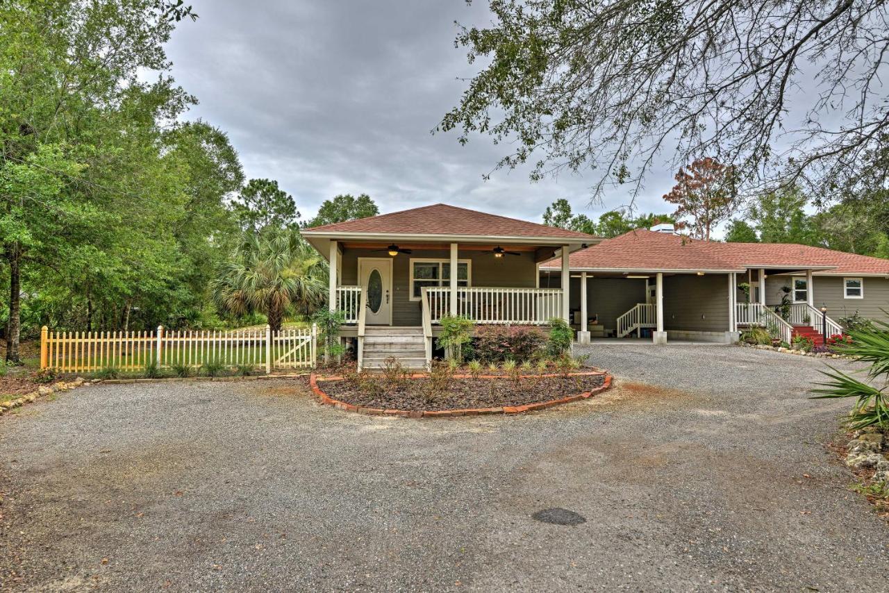 Crystal River Cottage On 1 Acre With Deck And Porch! Yankeetown Buitenkant foto