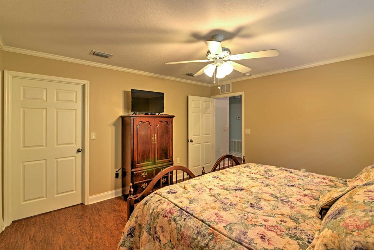 Crystal River Cottage On 1 Acre With Deck And Porch! Yankeetown Buitenkant foto